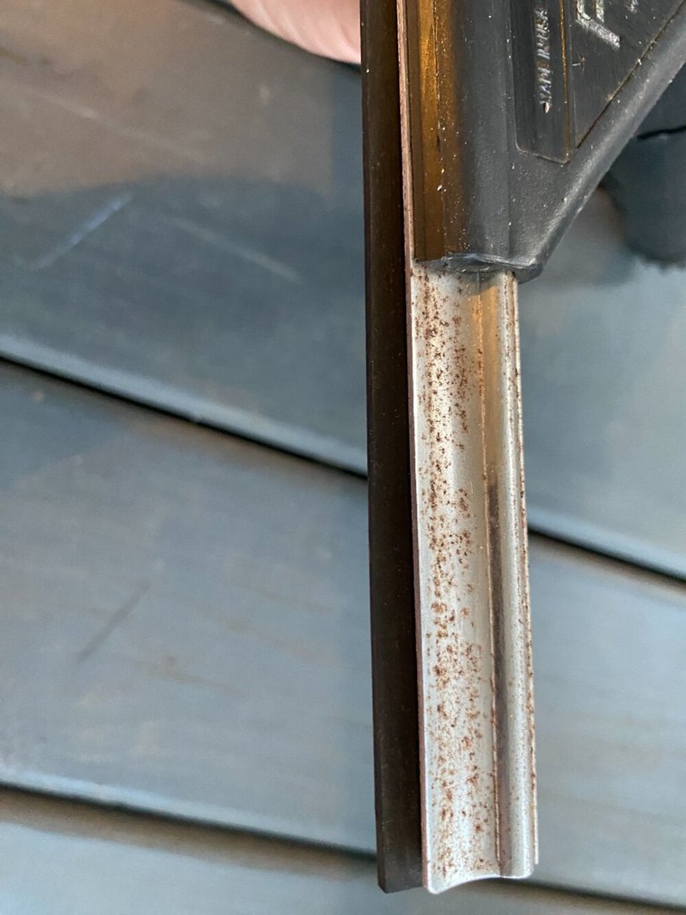 ProDesign Window Squeegee - Picture 10 of 11